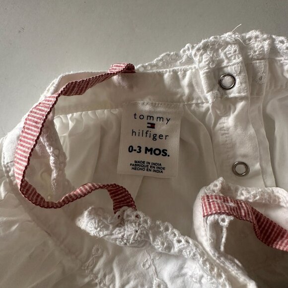 Tommy Hilfiger Baby Girl's White Eyelet Blouse With Pink Straps Back 0-3 Months - Picture 6 of 6